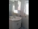 Apartmanok Anica A1(2+1), A2(2+2) Öböl Kanica (Rogoznica) - Riviera  Sibenik  - Horvátország  - Apartman - A1(2+1): fürdőszoba toalettel