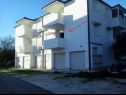 Apartmanok Blaga - with parking; A1(2+2) Rogoznica - Riviera  Sibenik  - ház