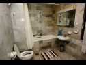 Házak a pihenésre Villa More - 10m from sea: H(10) Rogoznica - Riviera  Sibenik  - Horvátország  - H(10): fürdőszoba toalettel