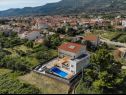 Apartmanok Zdene - private pool: A1(6+2), A2(6) Kastel Luksic - Riviera Split  - ház