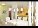 Apartmanok SaMa - modern & comfortable: A1(5+2) Split - Riviera Split  - Apartman - A1(5+2): ebédlő