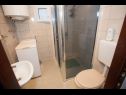 Apartmanok Božo - in centre: A1(3+1) Split - Riviera Split  - Apartman - A1(3+1): fürdőszoba toalettel