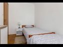 Apartmanok Jurmar - with terrace : A1(4+2)  Split - Riviera Split  - Apartman - A1(4+2) : hálószoba