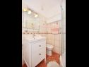 Apartmanok Ivory - central and comfortable: A1(2+1), A2(2+1) Split - Riviera Split  - Apartman - A2(2+1): fürdőszoba toalettel
