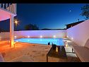 Apartmanok Zeljko - with pool : A1(6) Marina - Riviera Trogir  - medence