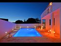 Apartmanok Zeljko - with pool : A1(6) Marina - Riviera Trogir  - medence
