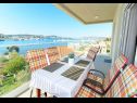 Apartmanok Iva - great view: A1(4) Seget Donji - Riviera Trogir  - ház