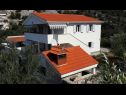 Apartmanok Garden - sea view: A1(4) Sevid - Riviera Trogir  - ház