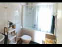 Apartmanok Garden - sea view: A1(4) Sevid - Riviera Trogir  - Apartman - A1(4): fürdőszoba toalettel