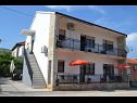 Apartmanok Marin1 - near pebble beach: A1(2+2), A2(2+2) Trogir - Riviera Trogir  - ház