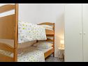 Apartmanok Vesna - comfortable: A1(4+1) Trogir - Riviera Trogir  - Apartman - A1(4+1): hálószoba
