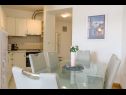 Apartmanok Pery - 2 bedroom sea view apartment: A1(4+1) Trogir - Riviera Trogir  - Apartman - A1(4+1): konyha ebédlővel