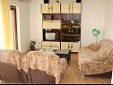 Apartmanok Tone - spacious and comfortable: A1 zuti(5+2), A2 plavi(5+2) Trogir - Riviera Trogir  - Apartman - A1 zuti(5+2): nappali