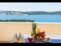 Apartmanok Tom - panoramic sea view: A1(6) Trogir - Riviera Trogir  - terasz