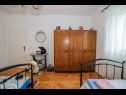 Apartmanok Florio - garden & free parking: A1(5) Trogir - Riviera Trogir  - Apartman - A1(5): hálószoba
