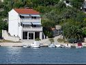 Apartmanok Miranda - quiet & next to the sea: A1(2+2), A2(2+2), A3(2+1), A4(2+1) Vinisce - Riviera Trogir  - ház
