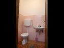 Apartmanok Marin - comfortable apartment near sea: A1(5+2) Vinisce - Riviera Trogir  - Apartman - A1(5+2): toalett