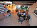 Apartmanok Julija - big terrace and grill A1 Asy(4) Bibinje - Riviera Zadar  - terasz