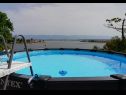 Apartmanok Ljilja - 10m from the sea with parking: A2(2+2), A3(2+2), A4(12) Nin - Riviera Zadar  - ház