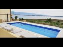 Apartmanok Dragi - with pool: A2(4), A3(4), A4(4), A6(2) Nin - Riviera Zadar  - Apartman - A2(4): medence