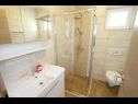 Házak a pihenésre Olive H(4+2) Privlaka - Riviera Zadar  - Horvátország  - H(4+2): fürdőszoba toalettel