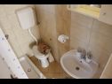Apartmanok Old Stone: SA1(2), A2(4+1), SA4(2) Sukosan - Riviera Zadar  - Apartmanstudió - SA1(2): fürdőszoba toalettel
