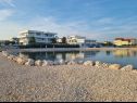 Apartmanok Mare - 20 m from beach: A1(4+4), A2(2+2), A3(2+2) Sukosan - Riviera Zadar  - strand