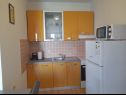 Apartmanok Vanja - terrace & BBQ A1(4+2), A2(4+1) Vir - Riviera Zadar  - Apartman - A2(4+1): konyha