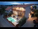 Apartmanok Suza - relaxing & beautiful: A1(2+2), A2(4+2) Zadar - Riviera Zadar  - ház