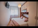 Apartmanok Inga A1(4+1) Zadar - Riviera Zadar  - Apartman - A1(4+1): hálószoba