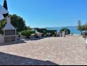 Apartmanok Petin - 5m from the sea: A1(2+2), A2(2+2) Zadar - Riviera Zadar  - rostély
