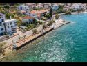 Apartmanok Petin - 5m from the sea: A1(2+2), A2(2+2) Zadar - Riviera Zadar  - ház