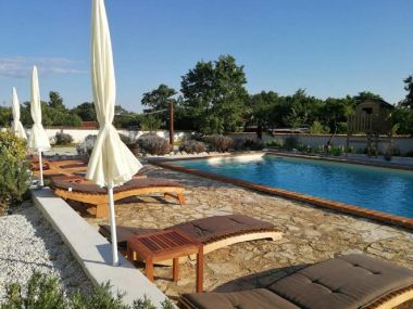 Házak a pihenésre Cvit - open pool: H(8) Barban - Isztrián  - Horvátország 