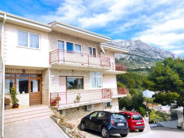 Apartmanok Rozari - family friendly & sea view: A1-Ivana (6+2) Brela - Riviera Makarska 