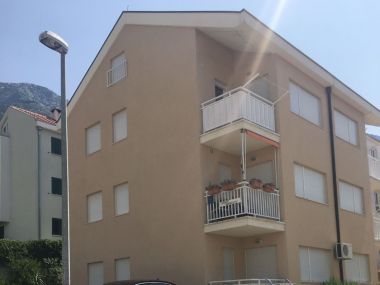 Apartmanok Zdrave - free parking: A1(3+1) Makarska - Riviera Makarska 