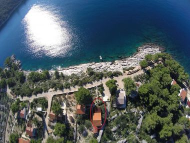 Házak a pihenésre Ani - 30 m from beach : H(4+1) Maslinica - Solta sziget  - Horvátország 