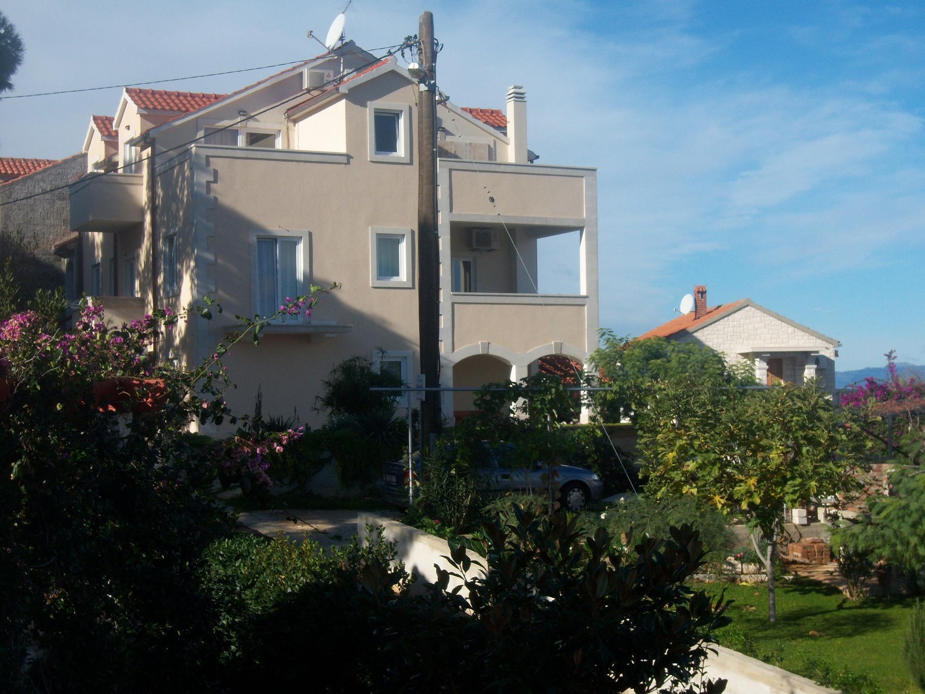 Apartmanok Orange - 30m from beach : A1(4) Postira - Brac sziget 
