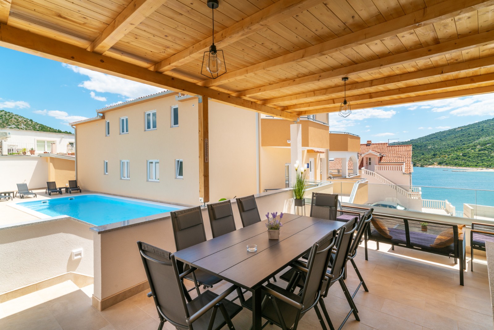 Apartmanok Lux 1 - heated pool: A1(4), A4(4) Marina - Riviera Trogir 
